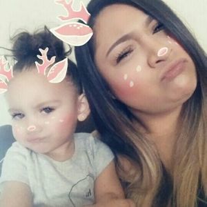 Meet your Posher, Danielle